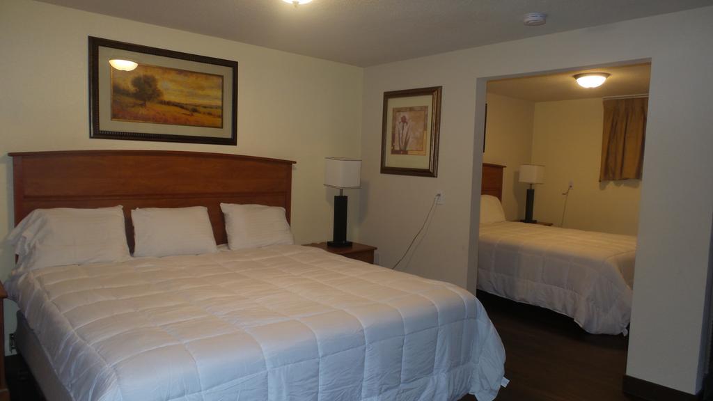 Del Rancho Motel 2*
